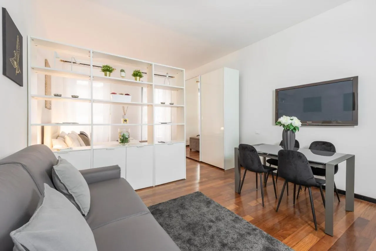 Milan Royal Suites - Centro