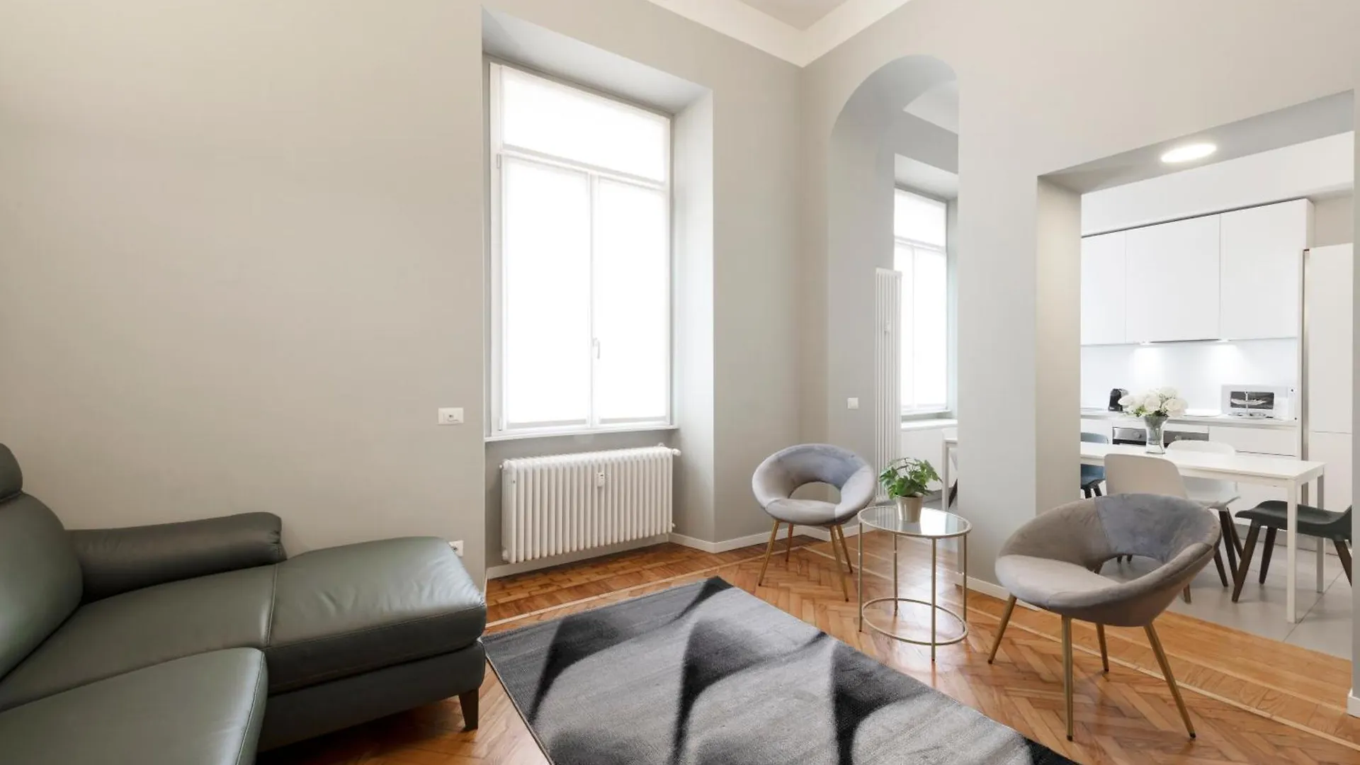 Milan Royal Suites - Centro location